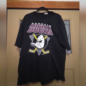 Vtg 1993 ANAHEIM MIGHTY DUCKS T-Shirt NHL Mens XL 90s DISNEY Jersey Logo